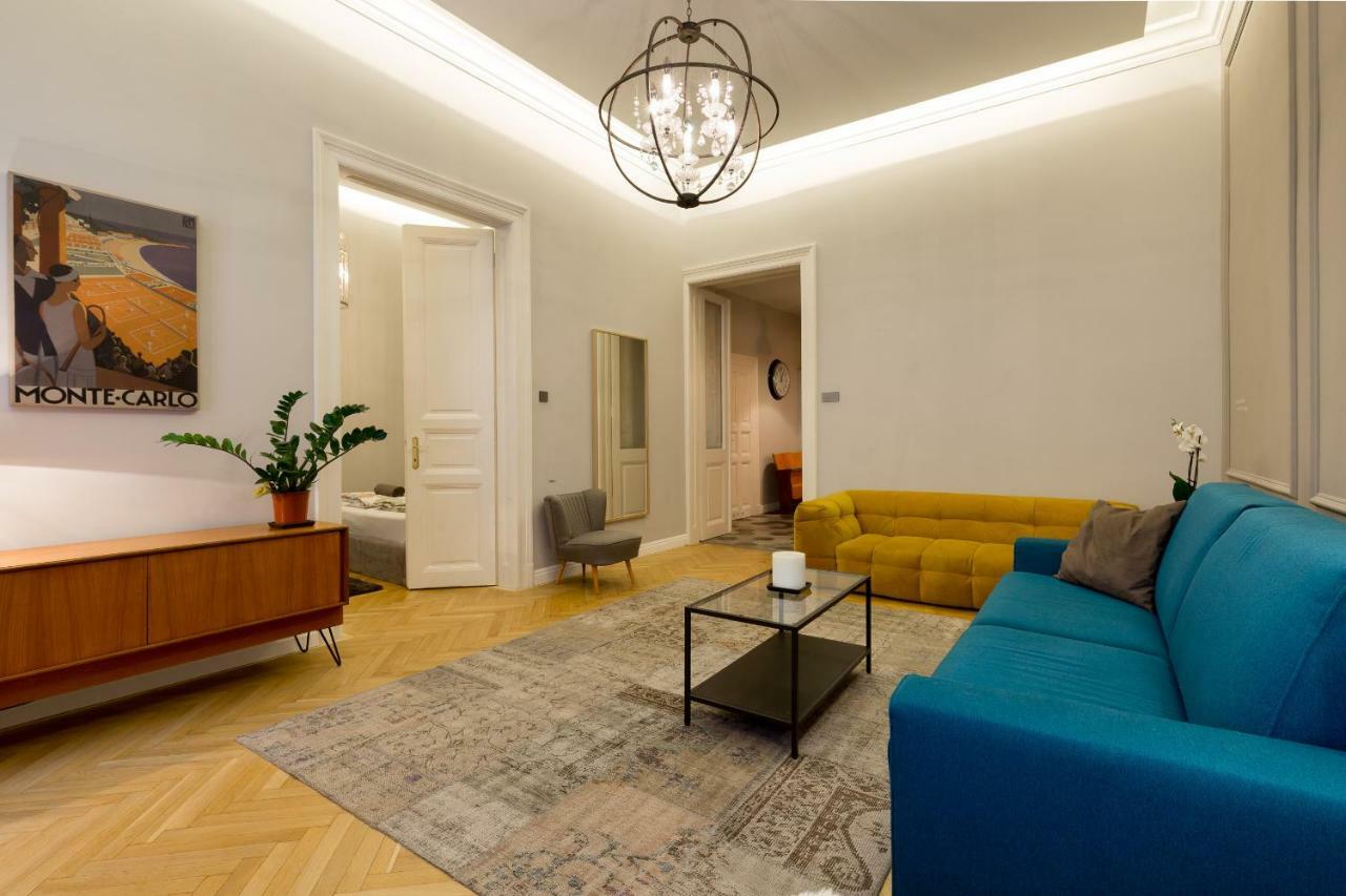 Luxury Twin 1-Bedroom In Kazinczy Street Budapest Eksteriør billede
