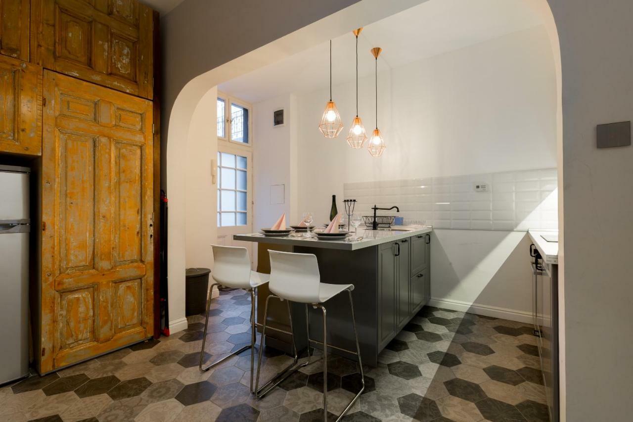 Luxury Twin 1-Bedroom In Kazinczy Street Budapest Eksteriør billede