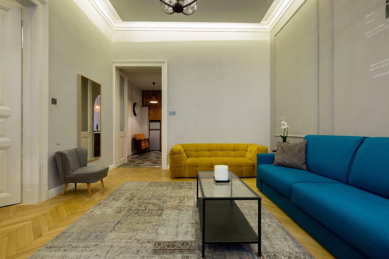 Luxury Twin 1-Bedroom In Kazinczy Street Budapest Eksteriør billede