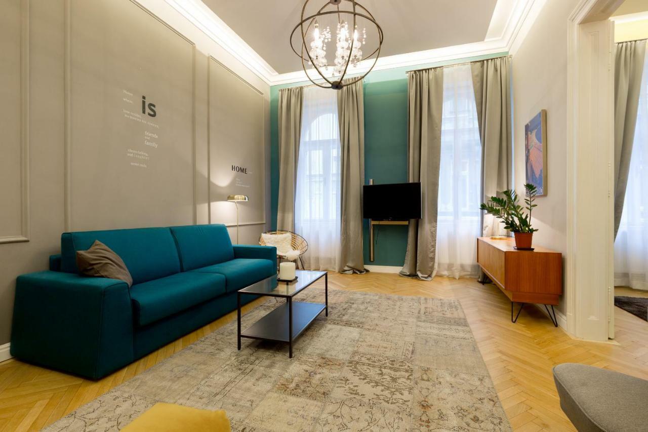 Luxury Twin 1-Bedroom In Kazinczy Street Budapest Eksteriør billede